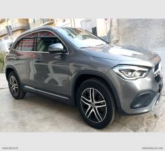 Auto - Mercedes-benz gla 200 d automatic sport