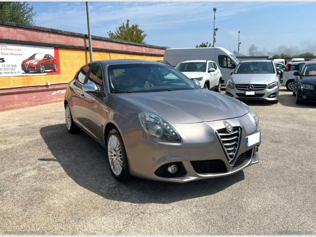 Auto - Alfa romeo giulietta exclusive 1.6 mj 105cv