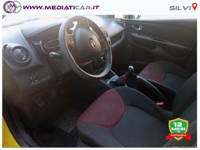 Auto - Renault clio 1.2 75 cv 5p. live