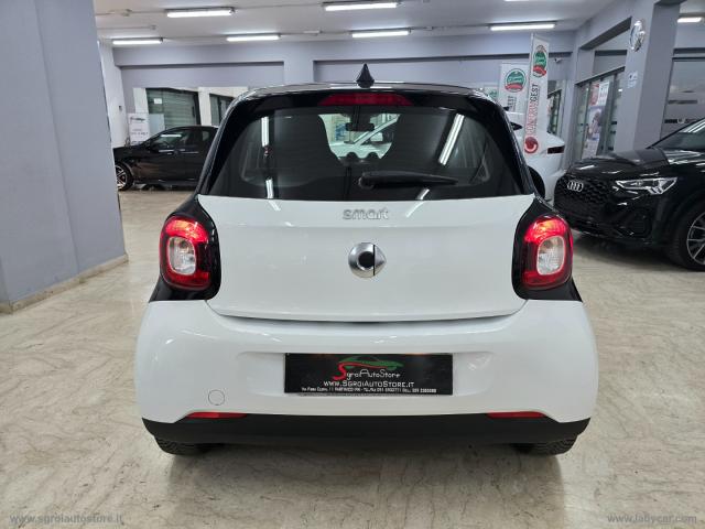 Auto - Smart forfour 70 1.0 twinamic passion