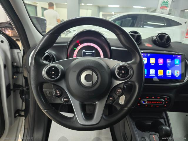 Auto - Smart forfour 70 1.0 twinamic passion