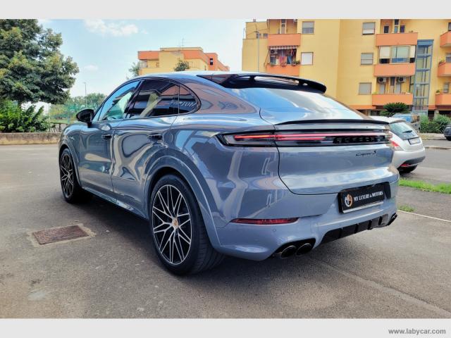 Auto - Porsche cayenne coupe 3.0 v6 353cv