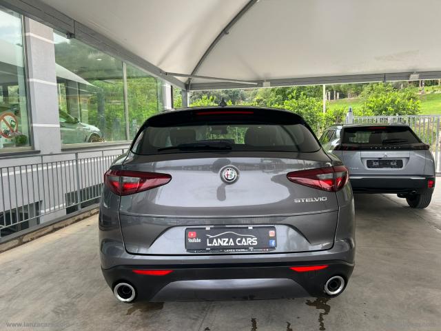 Auto - Alfa romeo stelvio 2.2 t.diesel 160cv at8 rwd bus.