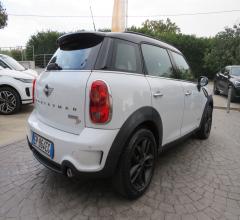 Auto - Mini mini cooper sd countryman all4