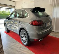 Auto - Porsche cayenne 3.0 diesel