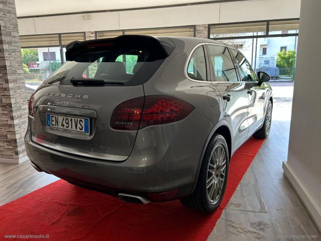 Auto - Porsche cayenne 3.0 diesel