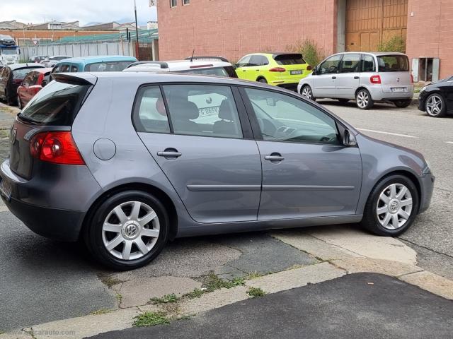 Auto - Volkswagen golf 2.0 16v tdi 5p. comfortline