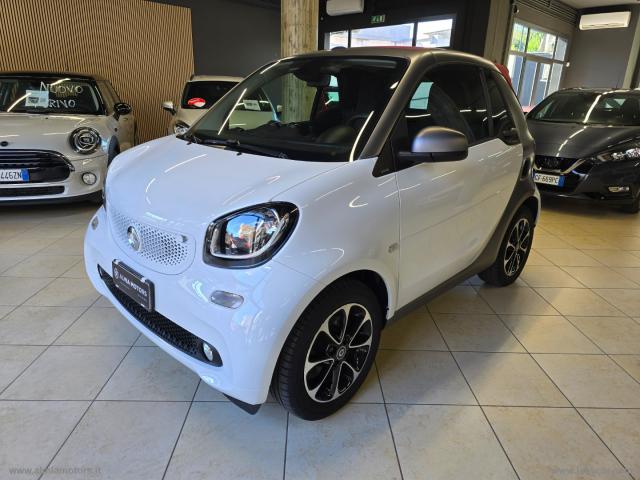 Auto - Smart fortwo 70 1.0 twinamic cabrio passion