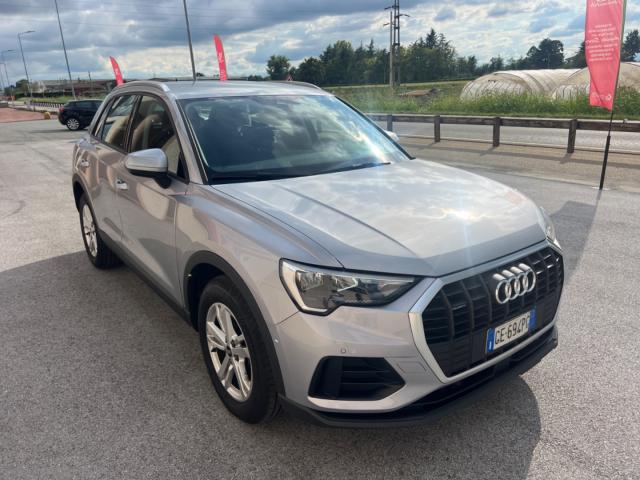 Auto - Audi q3 35 tdi quattro s tronic business adv.