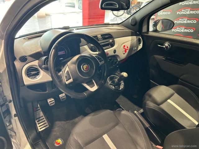 Auto - Abarth 500 1.4 turbo t-jet custom