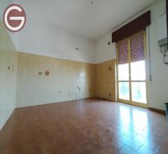 Appartamenti in Vendita - Appartamento in vendita a cittanova zona semicentrale