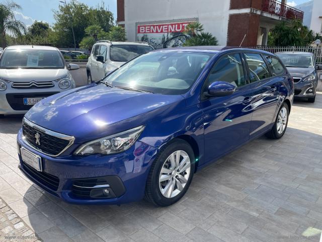 Auto - Peugeot 308 bluehdi 130 s&s sw business