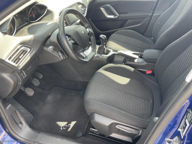 Auto - Peugeot 308 bluehdi 130 s&s sw business