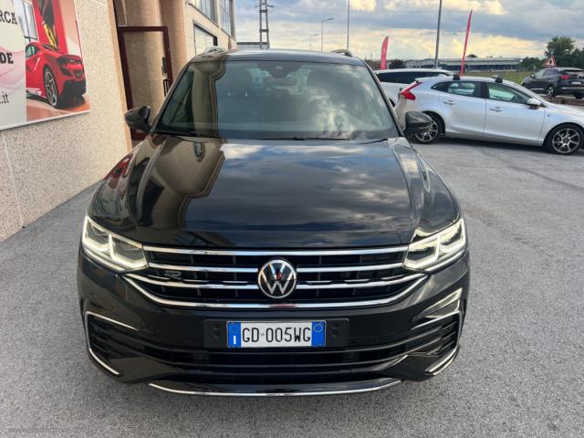 Auto - Volkswagen tiguan 2.0 tdi 150cv scr dsg r-line