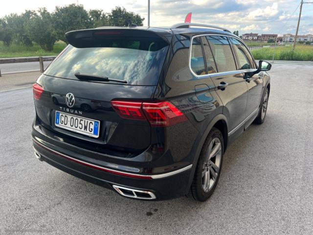 Auto - Volkswagen tiguan 2.0 tdi 150cv scr dsg r-line