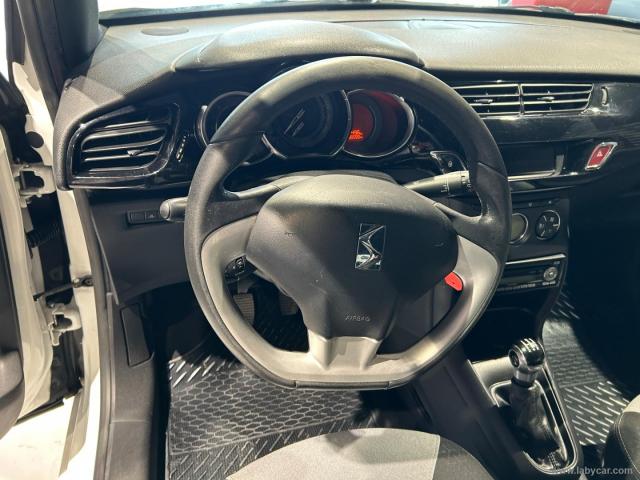 Auto - Ds automobiles ds 3 1.4 hdi 70 chic