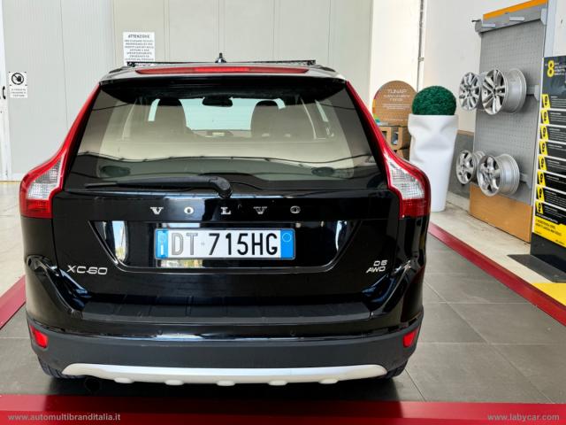 Auto - Volvo xc60 2.4 d5 kinetic