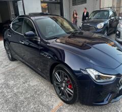 Auto - Maserati ghibli v6 gransport