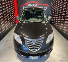 Lancia ypsilon 0.9 metano