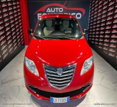 Lancia ypsilon 0.9 metano