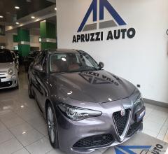 Alfa romeo giulia 2.2 td 180 cv at8 busin. sp. l.e.