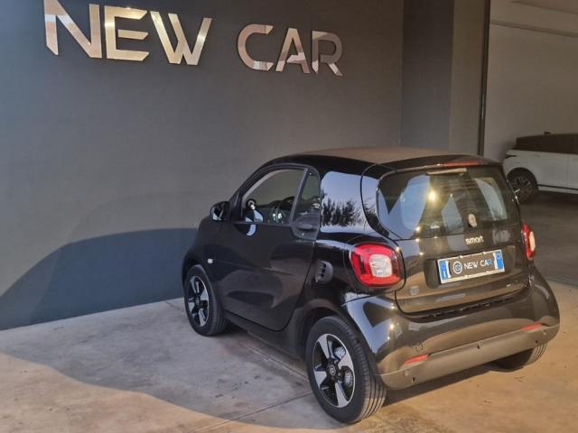 Auto - Smart fortwo eq passion