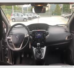 Auto - Lancia ypsilon 1.0 firefly 5p. s&s hybr. maryne