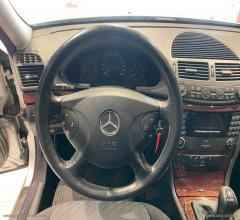 Auto - Mercedes-benz e 220 2.2 diesel