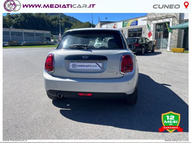 Auto - Mini mini cooper d business 5 porte