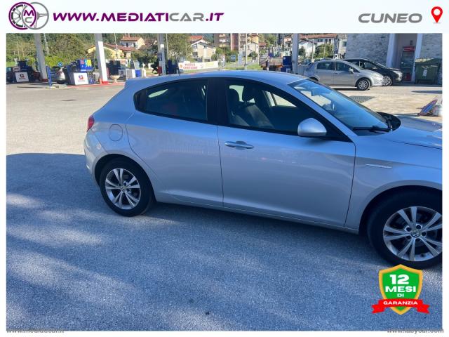 Auto - Alfa romeo giulietta 1.6 jtdm-2 105 cv business