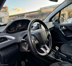 Auto - Peugeot 2008 bluehdi 100 allure