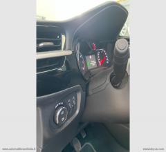 Auto - Opel corsa 1.2 edition