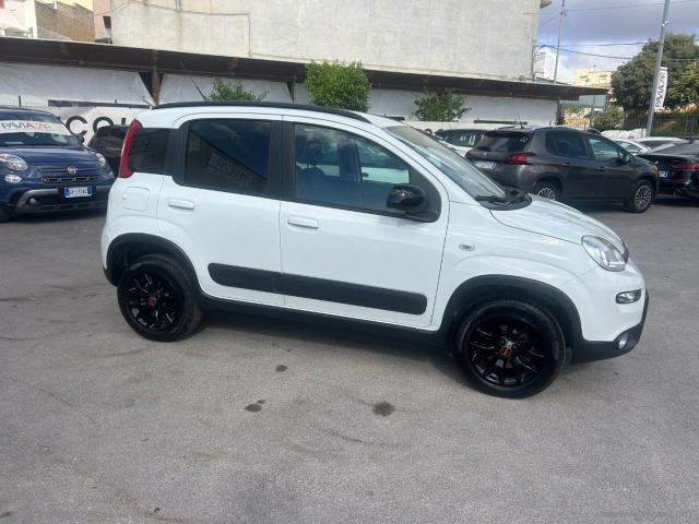 Auto - Fiat panda 1.3 mjt 95 cv s&s 4x4