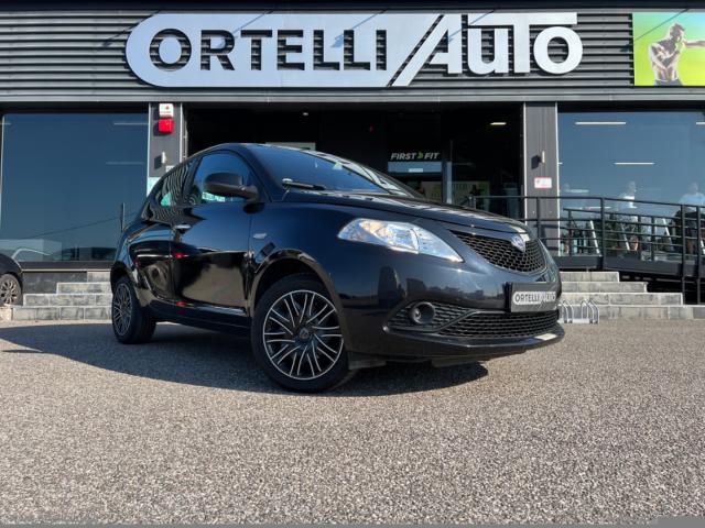 Lancia ypsilon 1.2 69 cv 5p. s&s gold