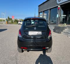 Auto - Lancia ypsilon 1.2 69 cv 5p. s&s gold