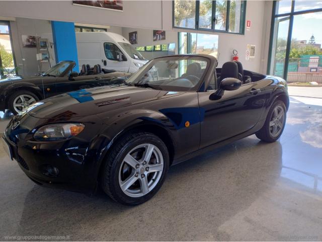 Auto - Mazda mx-5 1.8l 16v high