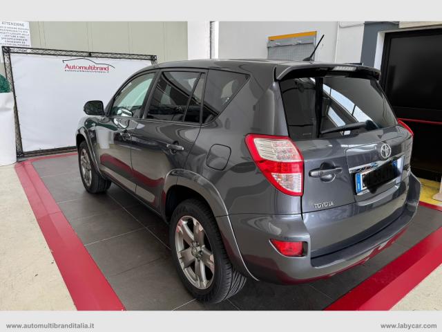 Auto - Toyota rav4 crossover 2.2 d-cat a/t 150cv exec.