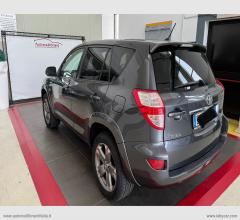 Auto - Toyota rav4 crossover 2.2 d-cat a/t 150cv exec.