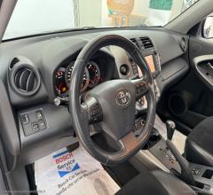 Auto - Toyota rav4 crossover 2.2 d-cat a/t 150cv exec.