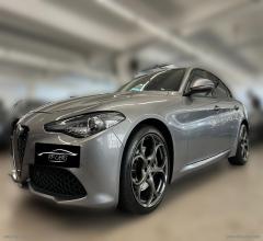 Alfa romeo giulia 2.2 td 210 cv at8 awd q4 veloce