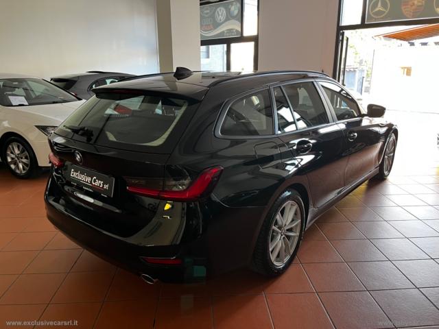 Auto - Bmw 318d 48v touring business advantage