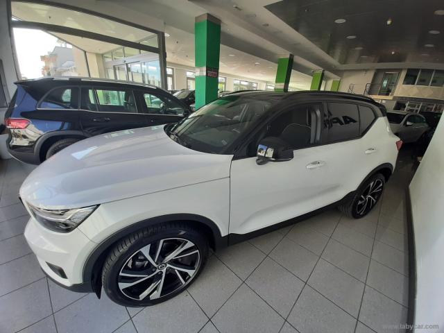 Auto - Volvo xc40 d4 awd geartronic r-design