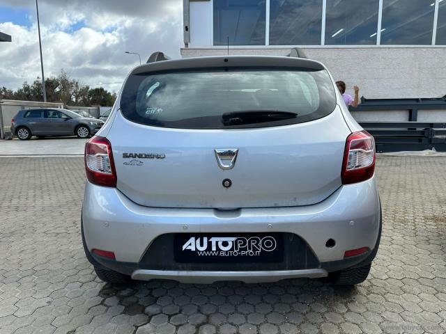 Auto - Dacia sandero stepway 1.5 dci 8v 90 cv s&s pr.