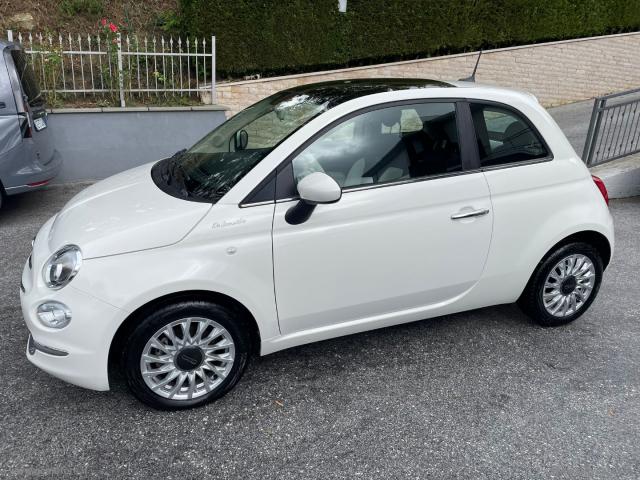 Auto - Fiat 500 1.0 hybrid dolcevita