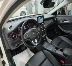 Auto - Mercedes-benz gla 200 d automatic premium