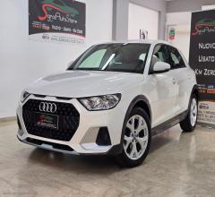 Audi a1 citycarver 30 tfsi identity contrast