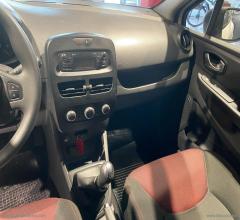 Auto - Renault clio 1.5 diesel