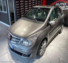 Auto - Mercedes-benz b 180 cdi