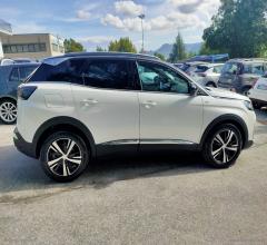 Auto - Peugeot 3008 bluehdi 130 s&s eat8 gt