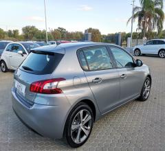 Auto - Peugeot 308 bluehdi 120 s&s business